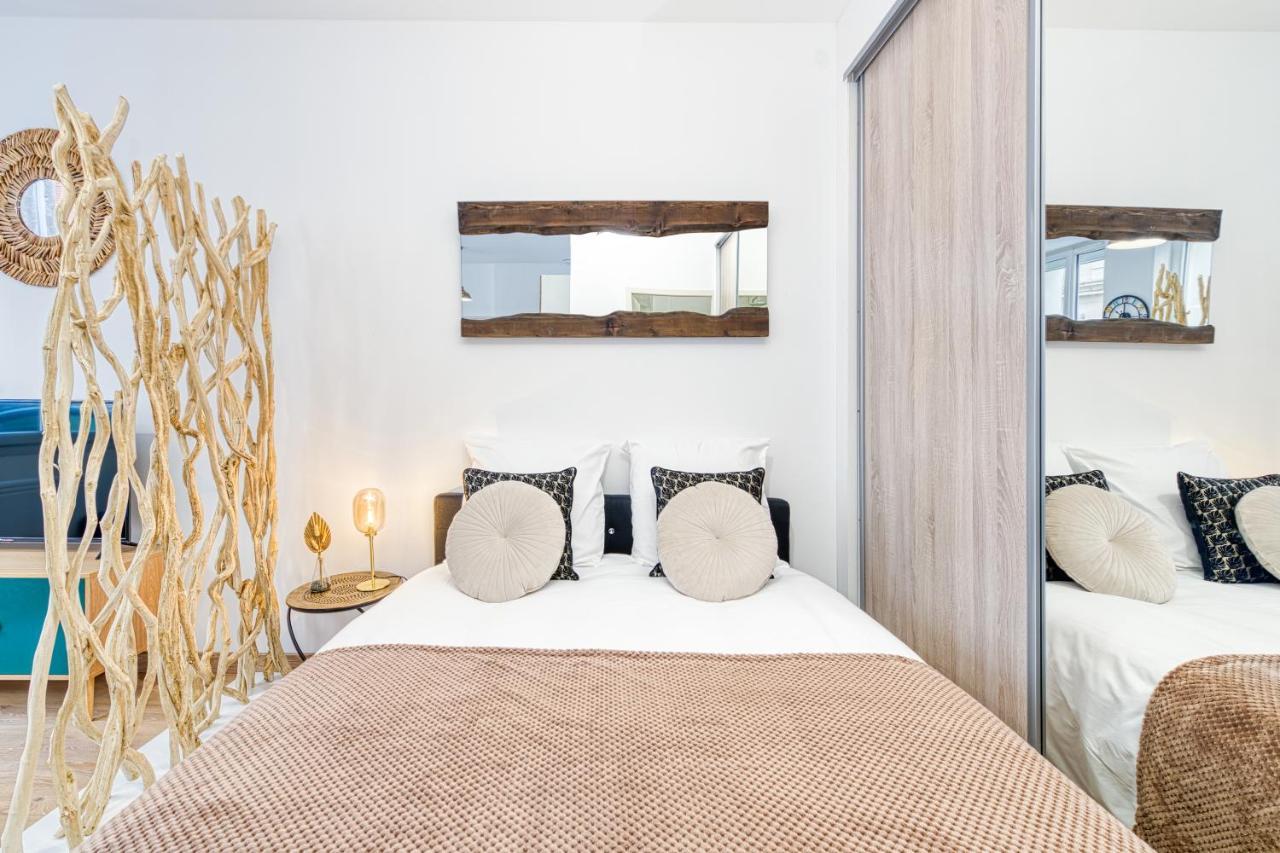 Meuble Classe 3 Etoiles Au Pied Des Thermes Apartment *
